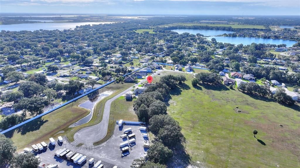 For Sale: $479,000 (2 beds, 1 baths, 1352 Square Feet)