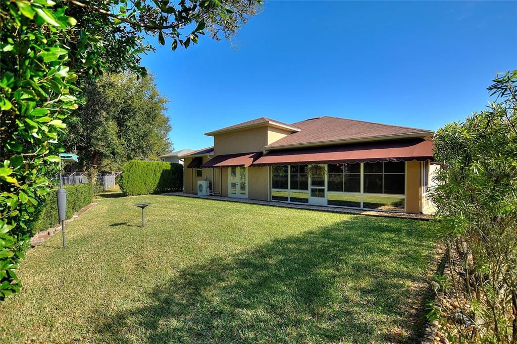 For Sale: $479,000 (2 beds, 1 baths, 1352 Square Feet)