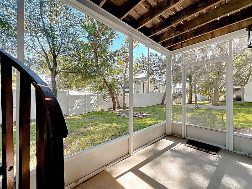 En Venta: $518,000 (3 camas, 4 baños, 2174 Pies cuadrados)