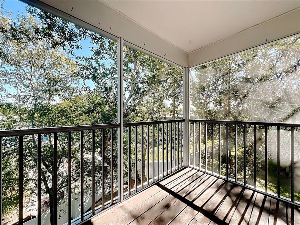 En Venta: $518,000 (3 camas, 4 baños, 2174 Pies cuadrados)