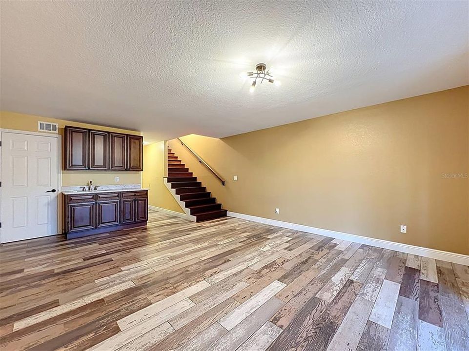 En Venta: $518,000 (3 camas, 4 baños, 2174 Pies cuadrados)