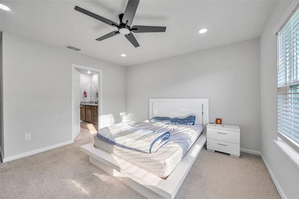 En Renta: $2,500 (3 camas, 2 baños, 1667 Pies cuadrados)