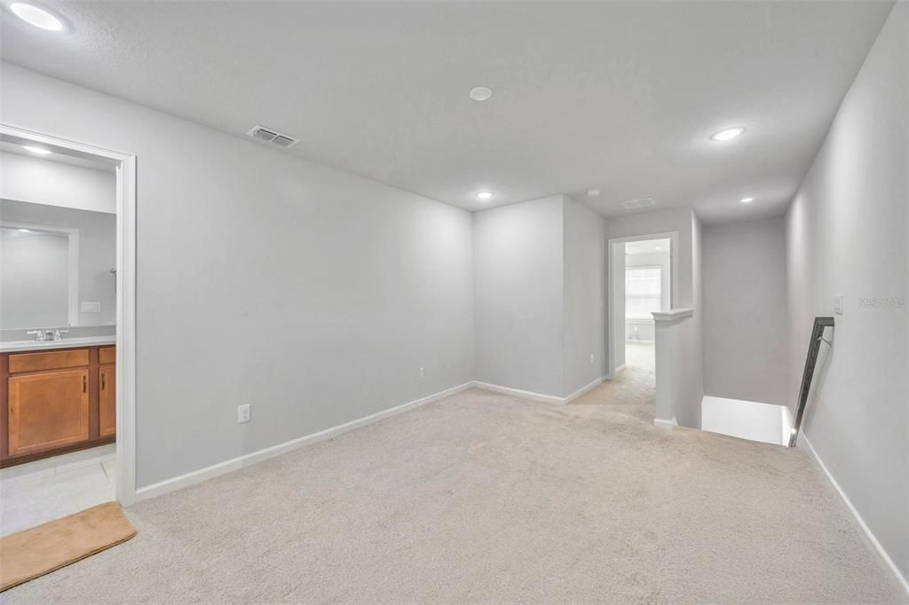 En Renta: $2,500 (3 camas, 2 baños, 1667 Pies cuadrados)