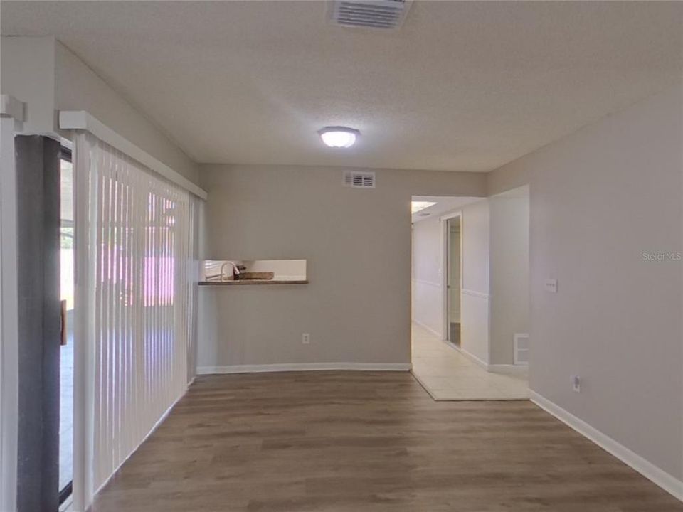 Active With Contract: $2,189 (4 beds, 2 baths, 1556 Square Feet)