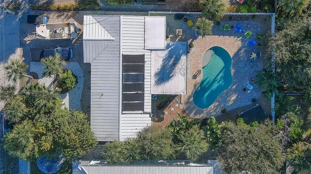 合同活跃: $675,000 (3 贝兹, 2 浴室, 1097 平方英尺)