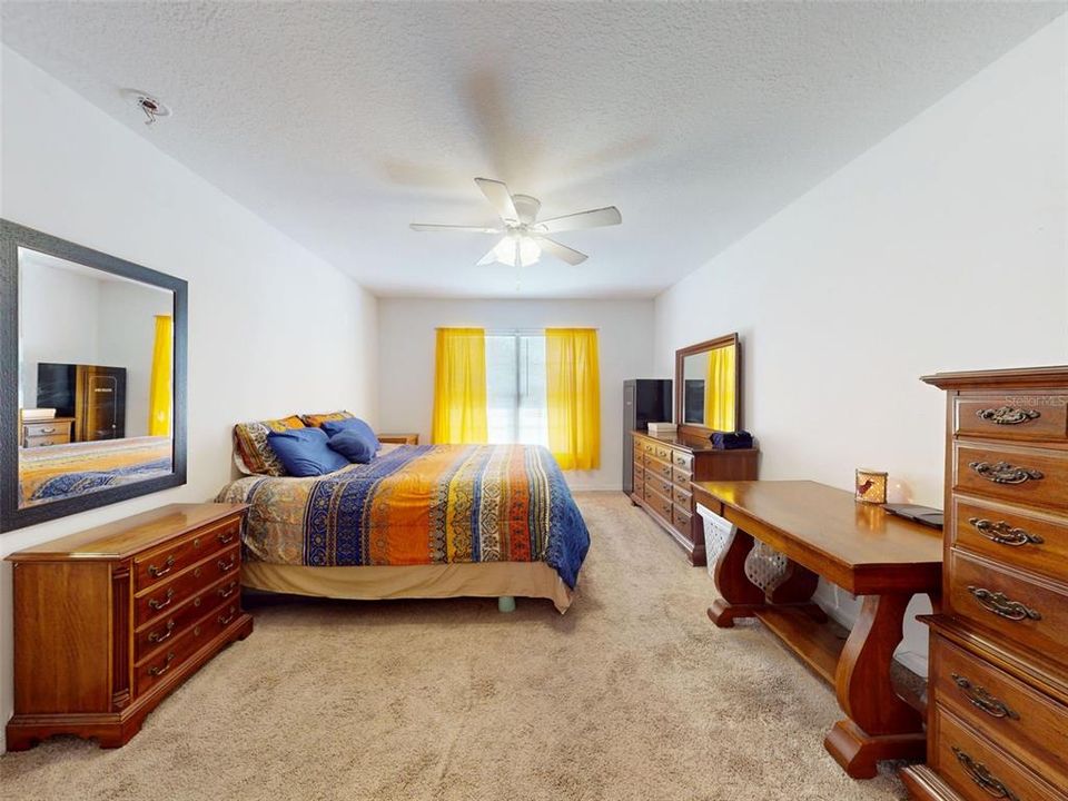 待售: $274,900 (3 贝兹, 2 浴室, 1105 平方英尺)