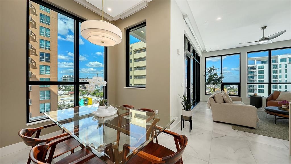 For Sale: $1,184,000 (2 beds, 2 baths, 1337 Square Feet)