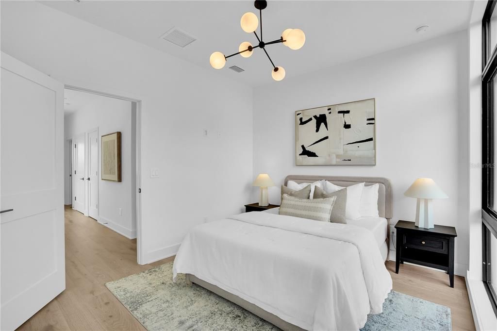 For Rent: $9,999 (4 beds, 3 baths, 3313 Square Feet)