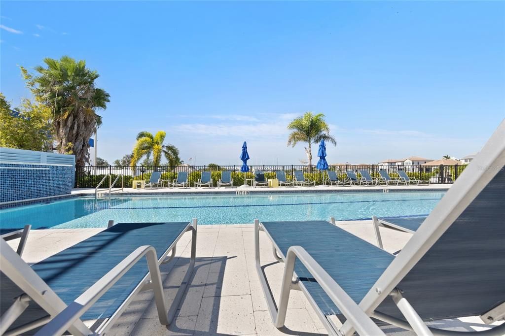 На продажу: $599,000 (3 спален, 2 ванн, 2591 Квадратных фут)