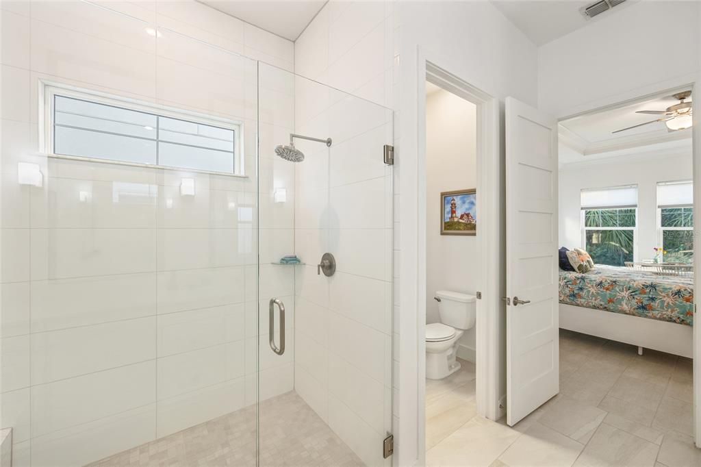 На продажу: $599,000 (3 спален, 2 ванн, 2591 Квадратных фут)