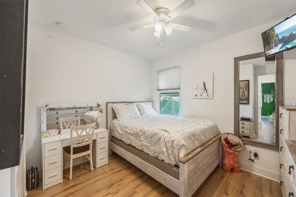 На продажу: $599,000 (3 спален, 2 ванн, 2591 Квадратных фут)