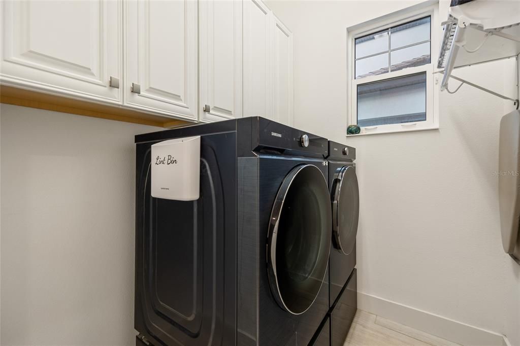 На продажу: $599,000 (3 спален, 2 ванн, 2591 Квадратных фут)