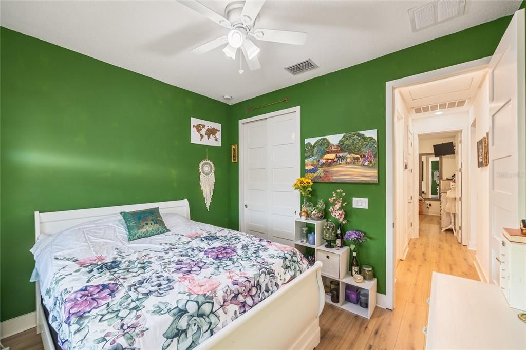 На продажу: $599,000 (3 спален, 2 ванн, 2591 Квадратных фут)