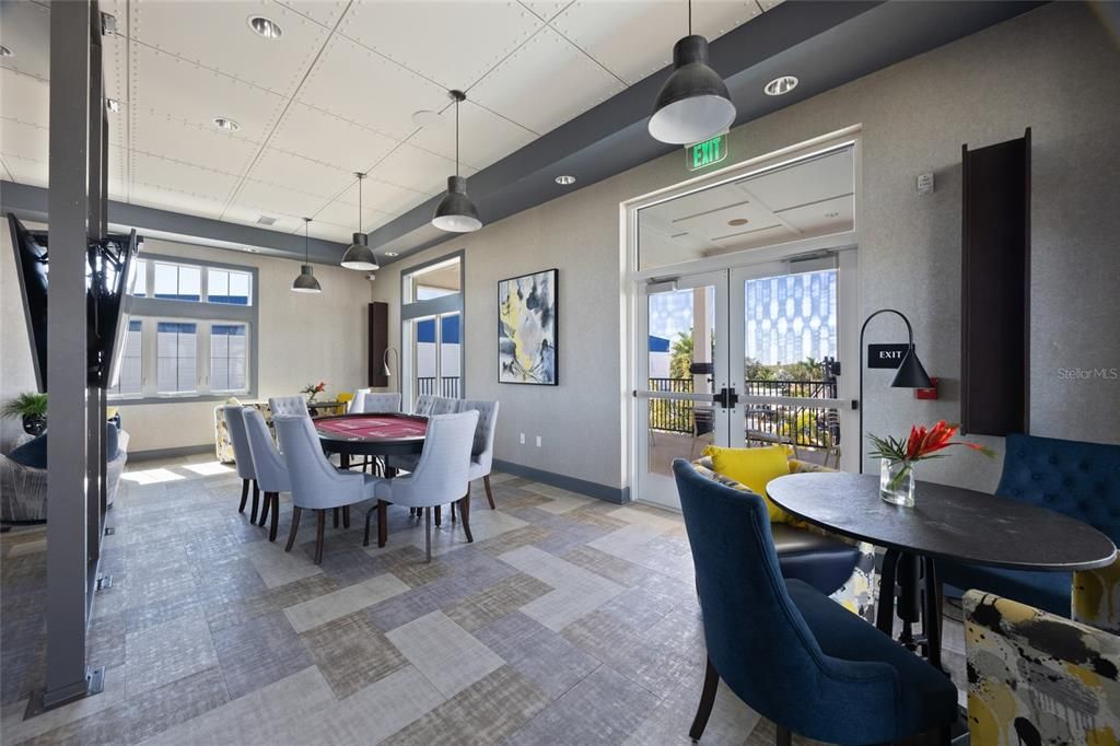 На продажу: $599,000 (3 спален, 2 ванн, 2591 Квадратных фут)