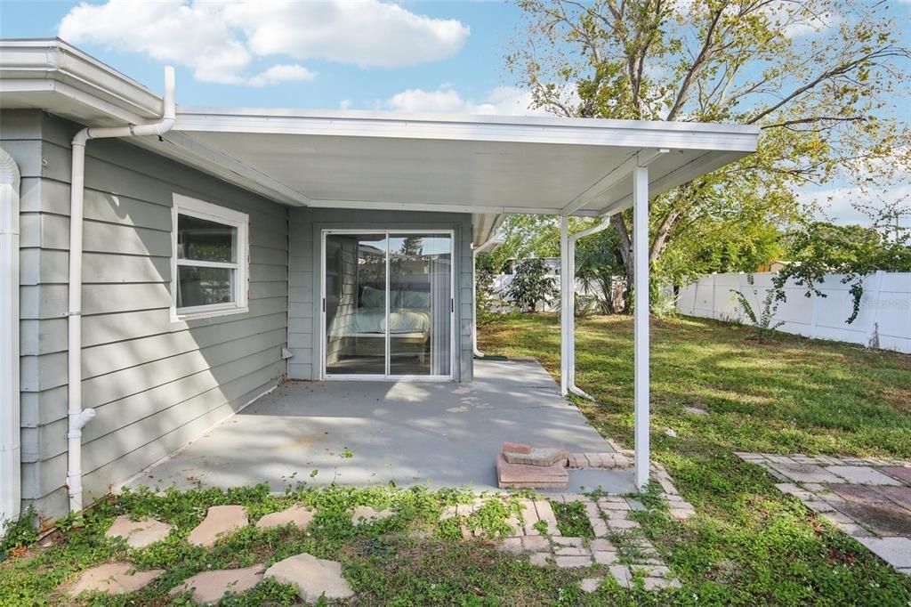 待售: $335,000 (4 贝兹, 2 浴室, 1440 平方英尺)