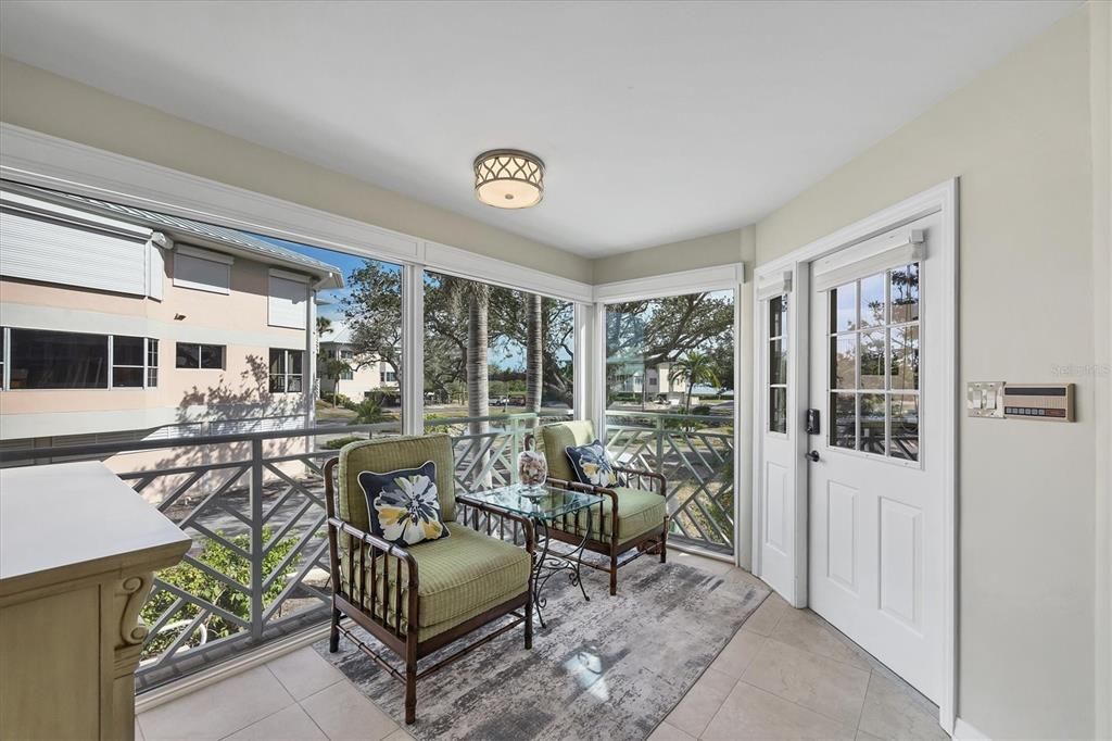 待售: $625,000 (2 贝兹, 2 浴室, 1675 平方英尺)