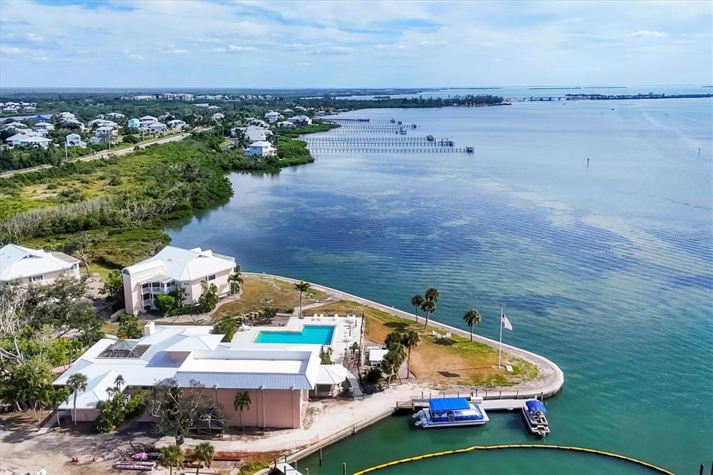 待售: $625,000 (2 贝兹, 2 浴室, 1675 平方英尺)