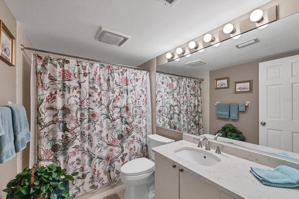 待售: $625,000 (2 贝兹, 2 浴室, 1675 平方英尺)