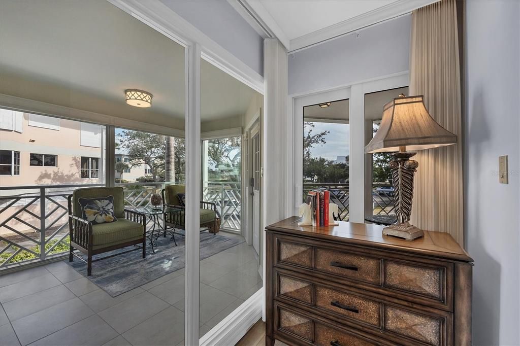 待售: $625,000 (2 贝兹, 2 浴室, 1675 平方英尺)