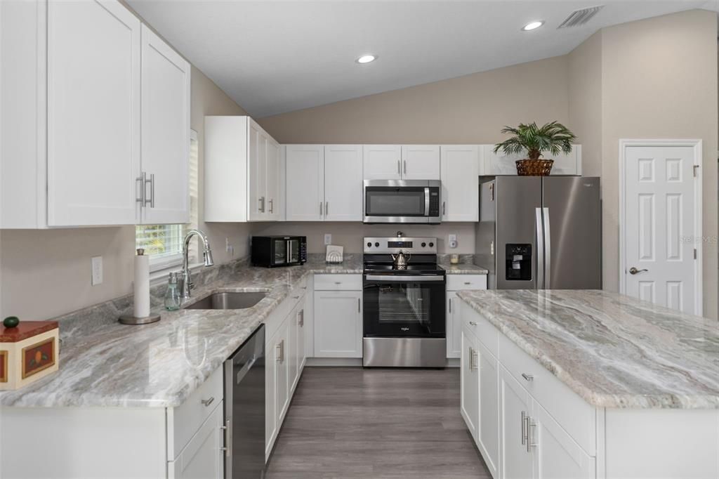 Active With Contract: $249,000 (3 beds, 2 baths, 1283 Square Feet)