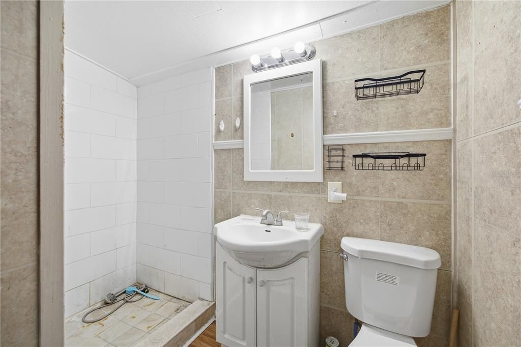 待售: $119,000 (2 贝兹, 2 浴室, 768 平方英尺)