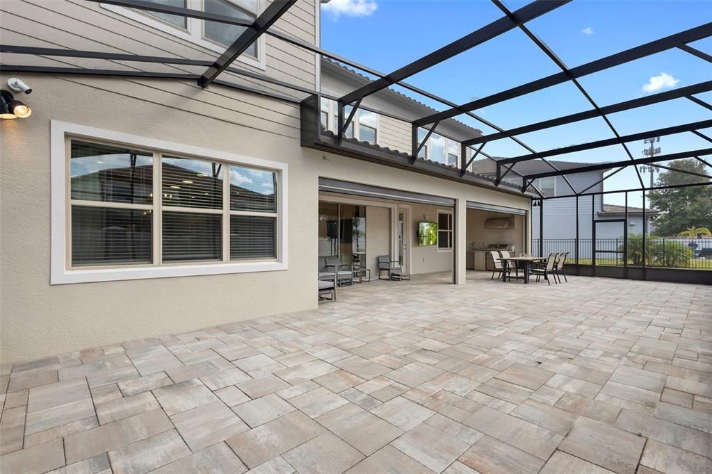 For Rent: $7,500 (5 beds, 4 baths, 4205 Square Feet)