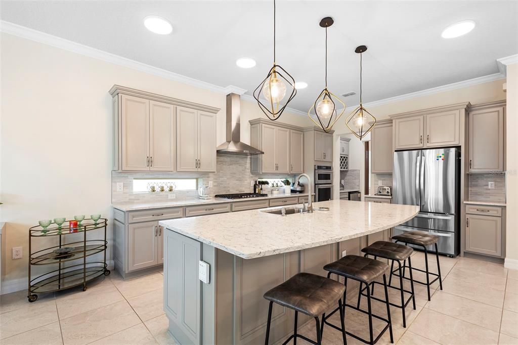 For Rent: $7,500 (5 beds, 4 baths, 4205 Square Feet)