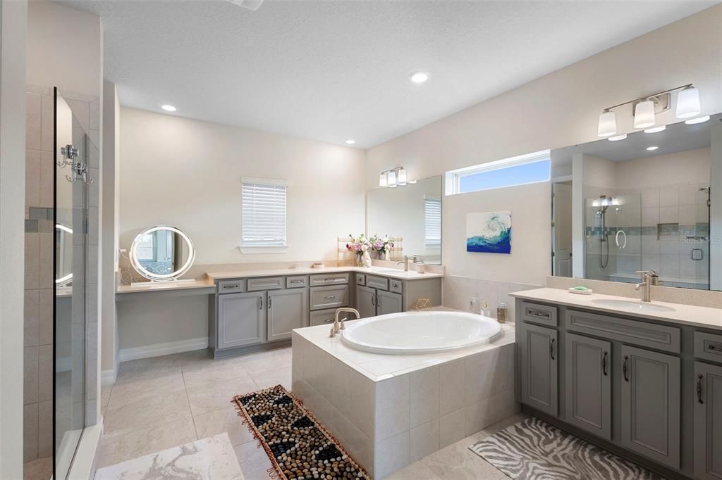 For Rent: $7,500 (5 beds, 4 baths, 4205 Square Feet)