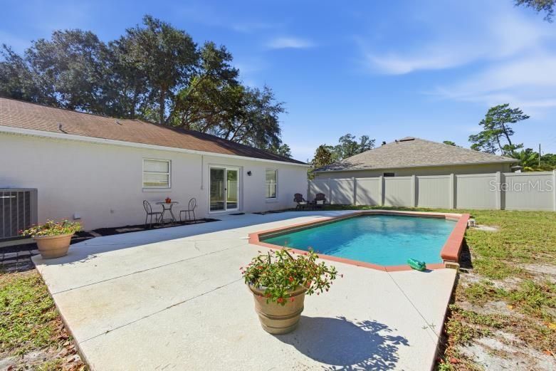 En Venta: $310,000 (3 camas, 2 baños, 1260 Pies cuadrados)