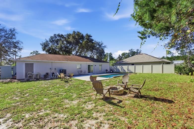 En Venta: $310,000 (3 camas, 2 baños, 1260 Pies cuadrados)