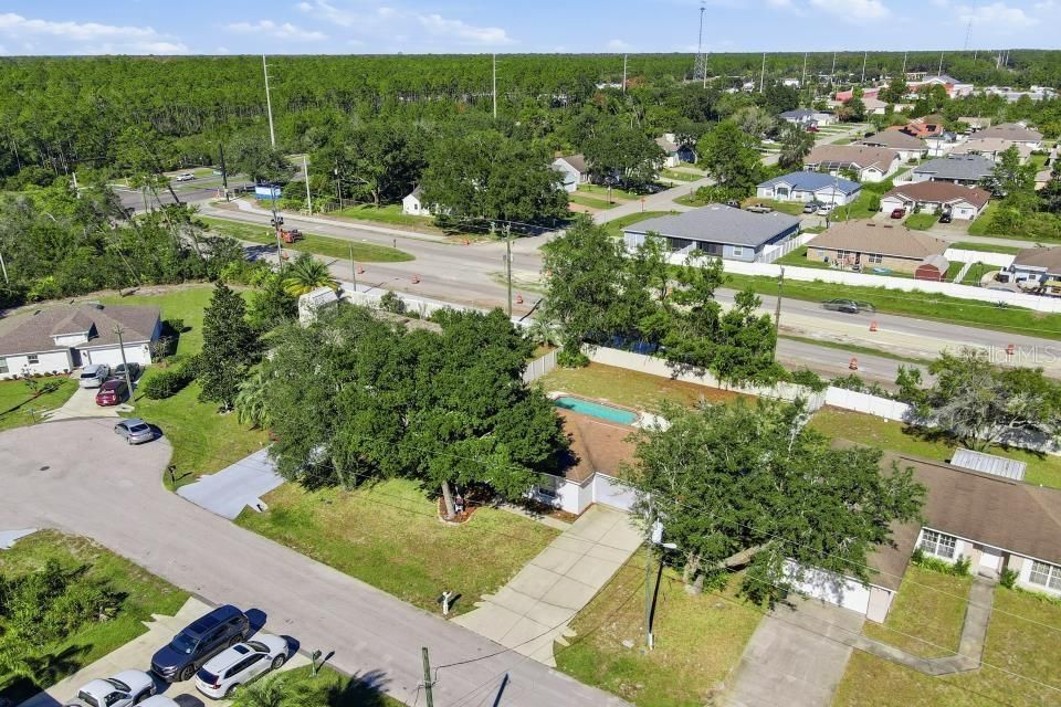 En Venta: $310,000 (3 camas, 2 baños, 1260 Pies cuadrados)