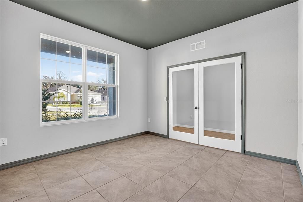 待售: $525,000 (4 贝兹, 3 浴室, 3278 平方英尺)