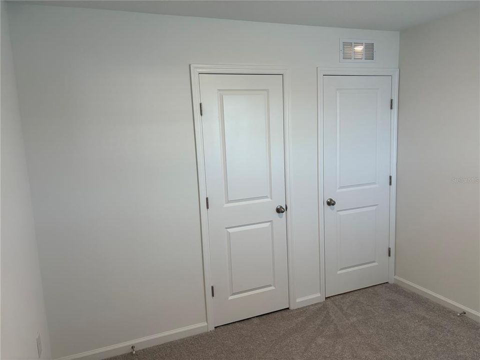 For Rent: $1,900 (3 beds, 2 baths, 1200 Square Feet)