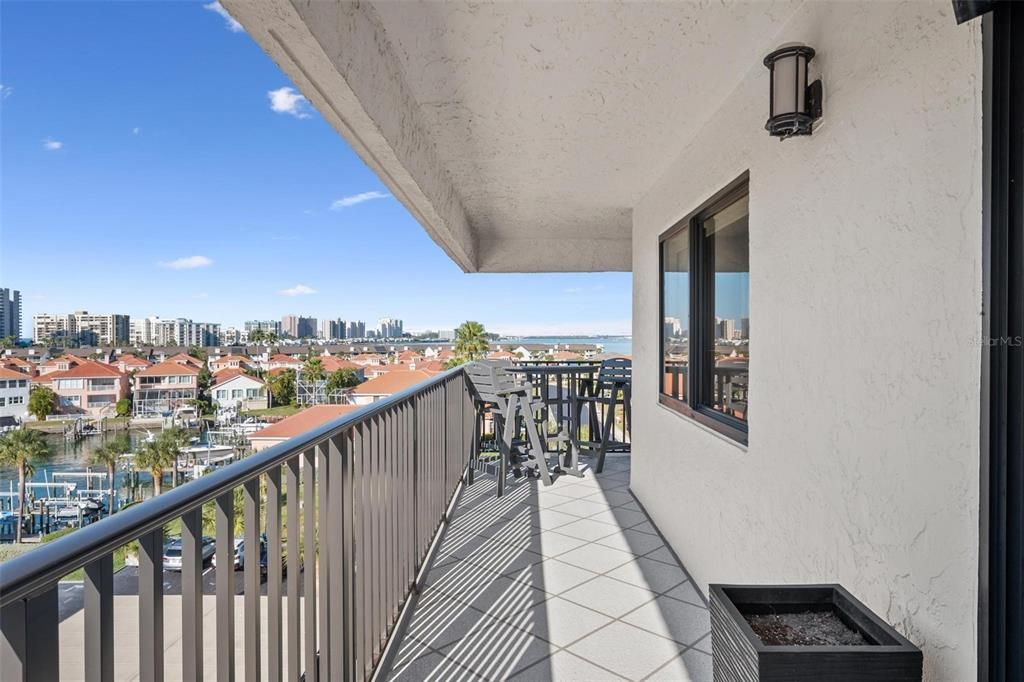 На продажу: $795,000 (2 спален, 2 ванн, 1530 Квадратных фут)