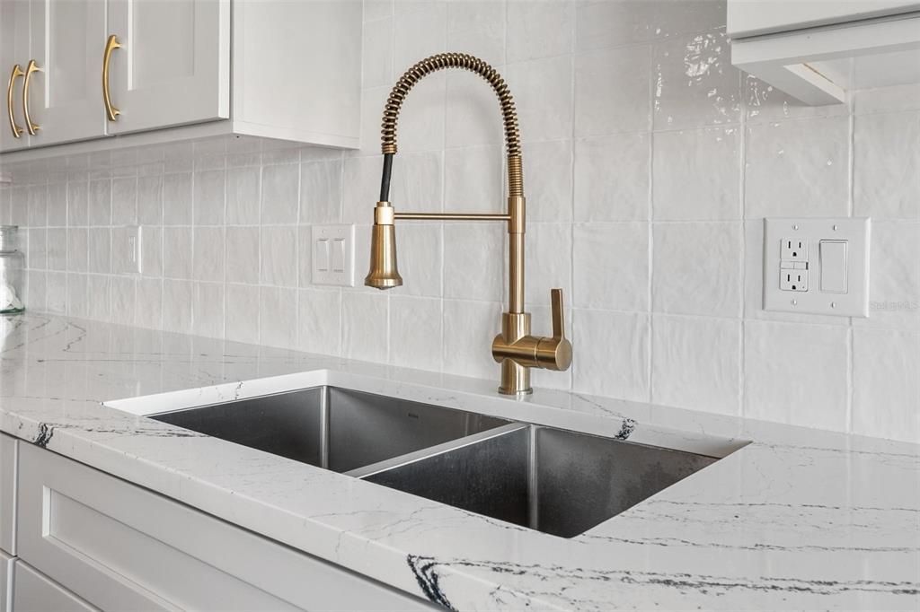 На продажу: $795,000 (2 спален, 2 ванн, 1530 Квадратных фут)