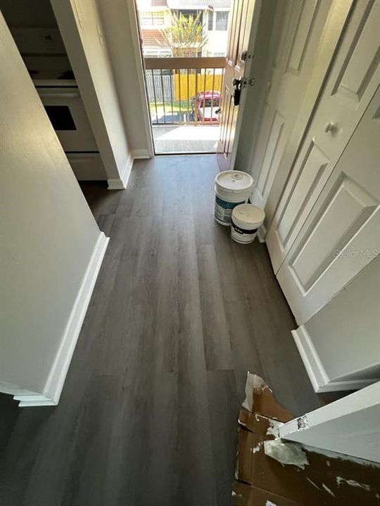 For Rent: $1,000 (1 beds, 1 baths, 552 Square Feet)