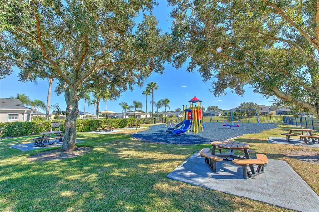 For Sale: $433,900 (4 beds, 2 baths, 2270 Square Feet)