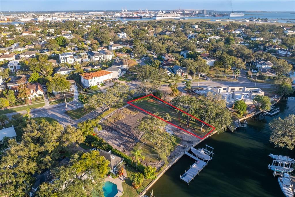 For Sale: $2,999,999 (0.31 acres)