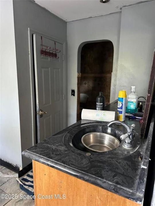 For Sale: $289,900 (3 beds, 2 baths, 1728 Square Feet)