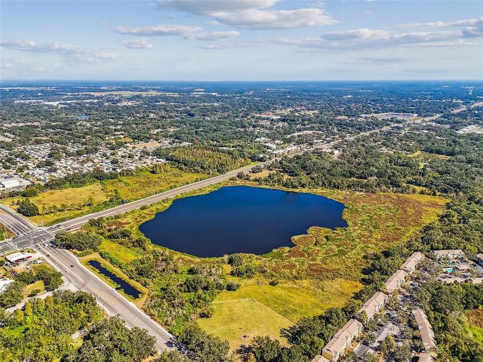 En Venta: $3,890,000 (34.84 acres)