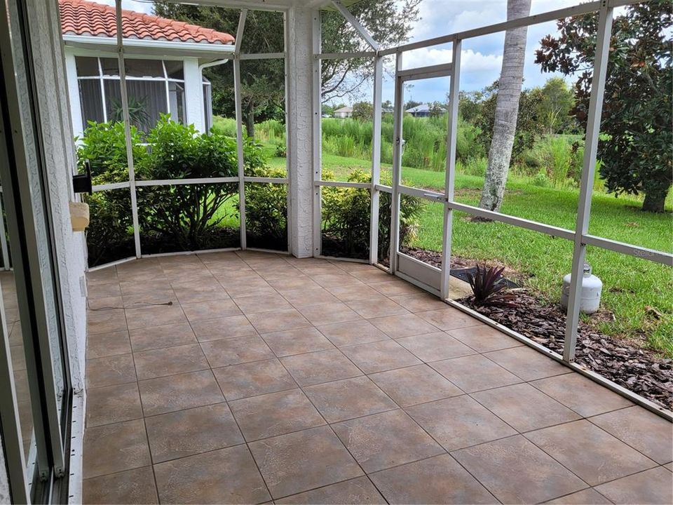 В аренду: $2,000 (3 спален, 2 ванн, 1735 Квадратных фут)