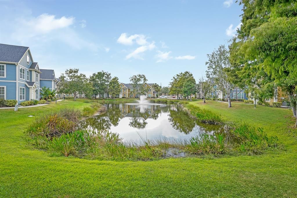 For Sale: $159,900 (1 beds, 1 baths, 529 Square Feet)