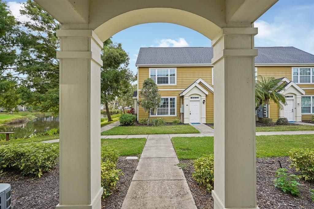 For Sale: $159,900 (1 beds, 1 baths, 529 Square Feet)