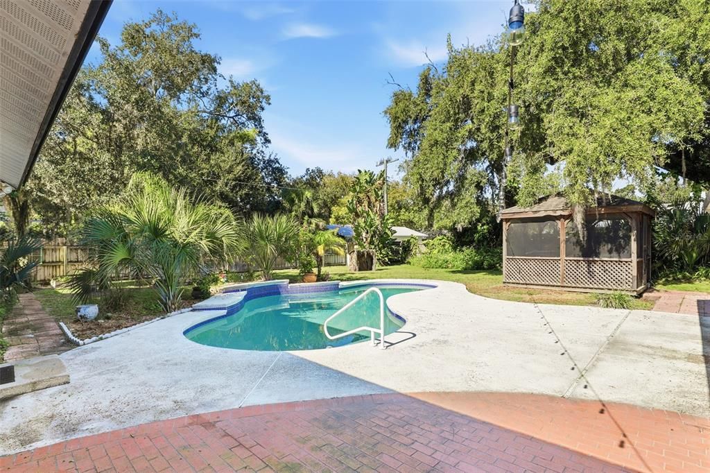 En Venta: $734,987 (4 camas, 3 baños, 3018 Pies cuadrados)