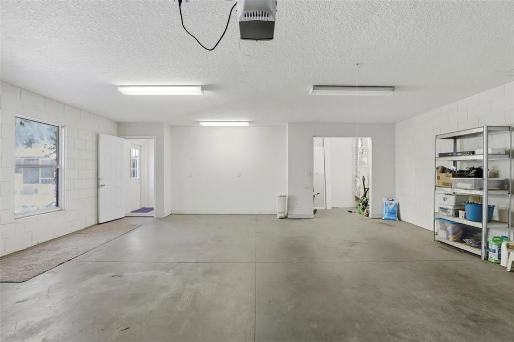 En Venta: $734,987 (4 camas, 3 baños, 3018 Pies cuadrados)