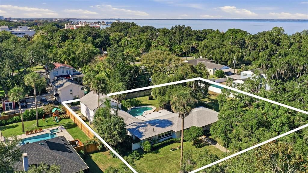 En Venta: $734,987 (4 camas, 3 baños, 3018 Pies cuadrados)