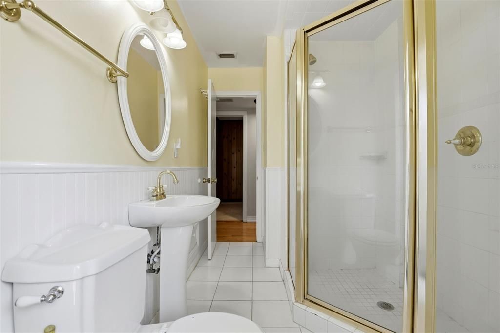 En Venta: $734,987 (4 camas, 3 baños, 3018 Pies cuadrados)