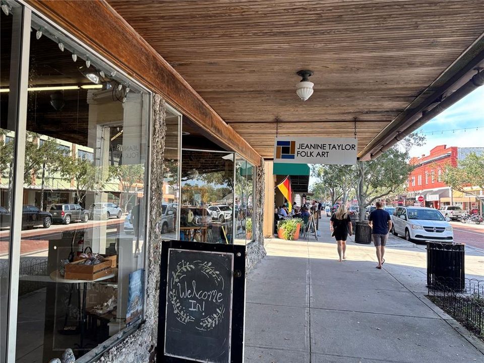 En Venta: $734,987 (4 camas, 3 baños, 3018 Pies cuadrados)