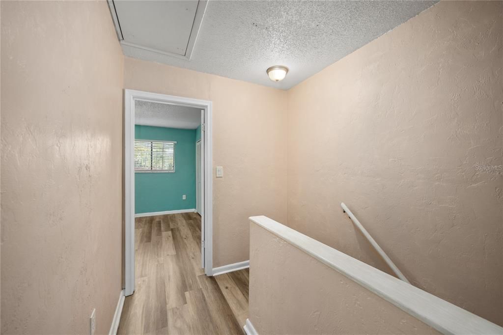 待售: $169,000 (2 贝兹, 1 浴室, 938 平方英尺)