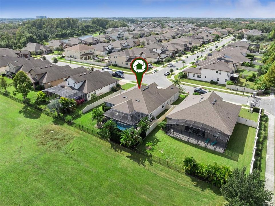 Под контрактом: $799,000 (3 спален, 2 ванн, 2278 Квадратных фут)